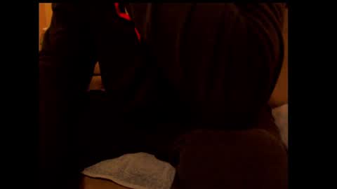 looking469 online show from September 17, 2025, 2:57 am