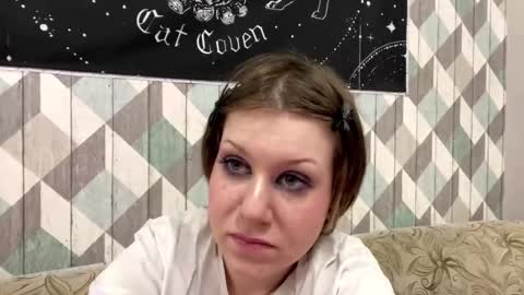 EVA online show from November 29, 2025, 6:11 pm