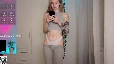 Luna online show from January 8, 2026, 4:48 am