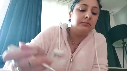 Snapshot of loolaunshaved chatting on October 16, 2025, 11:00 am loolaunshaved online show from October 16, 2025, 11:00 am