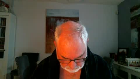 loop102 online show from September 28, 2025, 3:56 am