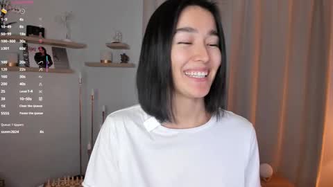 Lora control 2 min for every new Fan Club subscriber online show from December 17, 2025, 8:09 am