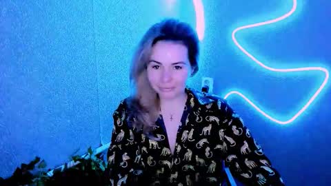 Lora online show from January 9, 2026, 2:36 am