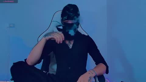 lord_moon_king online show from September 9, 2025, 11:04 pm