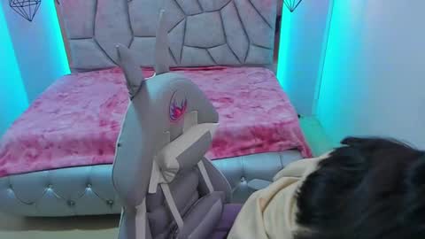 lorem_adams online show from February 21, 2025, 11:22 am