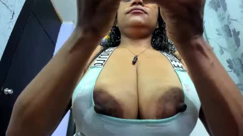 Lorena Parlove online show from February 13, 2026, 11:50 am