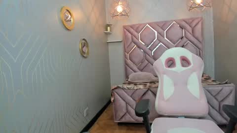 lorena_watson online show from January 6, 2025, 4:15 am