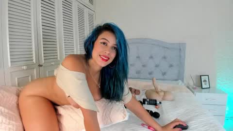 Snapshot of lorenallen_ chatting on February 25, 2025, 10:15 am Loren Allen online show from February 25, 2025, 10:15 am