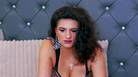 Lorenne Mays online show from February 7, 2026, 11:41 pm