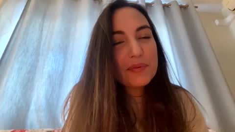 Snapshot of lorenrutty chatting on November 20, 2025, 7:19 am lorenrutty online show from November 20, 2025, 7:19 am