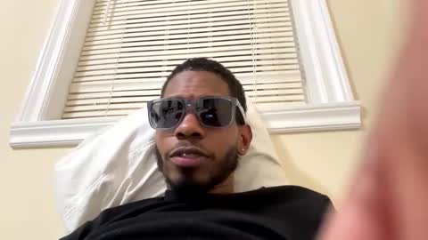 lorenzo17a online show from January 29, 2025, 3:22 am