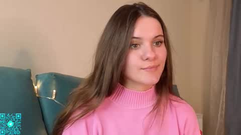 Chloe for Fan BlackHole online show from October 18, 2025, 7:03 pm