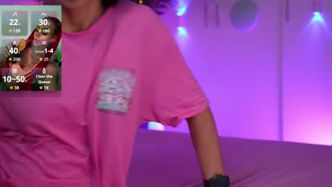 LoretteLorena online show from April 9, 2026, 6:46 pm