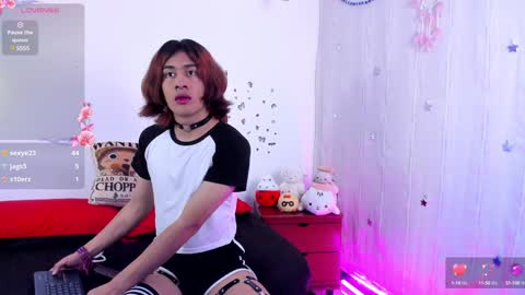 LorettMatthew online show from January 17, 2025, 4:17 am