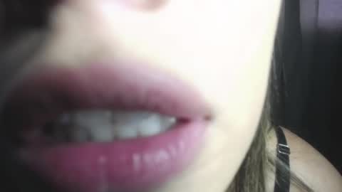 Snapshot of lorex_27 chatting on June 5, 2026, 6:46 pm lorexxw online show from June 5, 2026, 6:46 pm