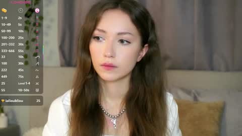 Naomi online show from October 11, 2025, 10:08 pm