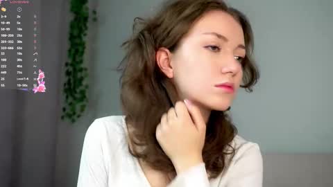 Naomi online show from November 13, 2025, 10:19 pm