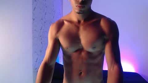 Snapshot of lorian_vikel chatting on June 8, 2026, 3:29 am Lorian Vikel online show from June 8, 2026, 3:29 am