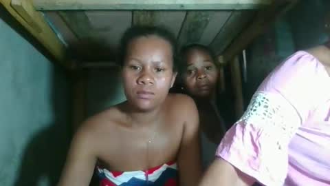 lorienne98 online show from May 16, 2026, 6:54 am
