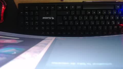 loriiiany online show from April 7, 2026, 4:35 am