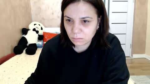 LorraGrey online show from February 17, 2026, 6:54 am