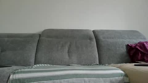 Snapshot of losertobiass chatting on April 19, 2026, 3:44 pm losertobiass online show from April 19, 2026, 3:44 pm
