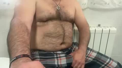 losiento2019 online show from April 19, 2026, 6:35 am