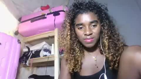 louane98 online show from February 6, 2026, 9:40 pm