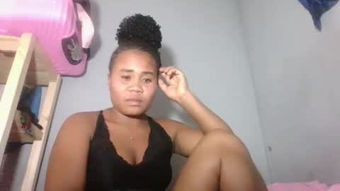 louane98 online show from February 12, 2026, 3:07 pm