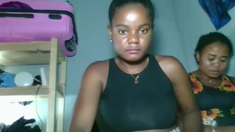 louane98 online show from February 22, 2026, 4:49 pm