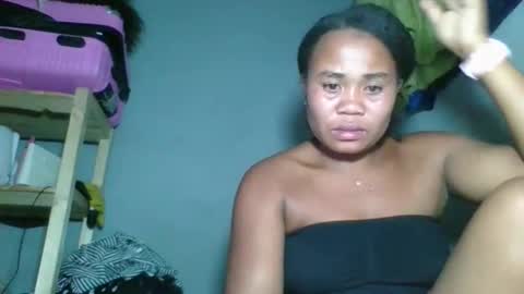 louane98 online show from March 1, 2026, 3:25 pm