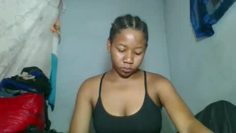 louane98 online show from March 4, 2026, 9:37 am