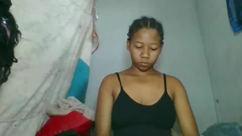 louane98 online show from March 6, 2026, 7:49 am