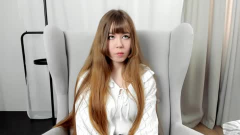 Snapshot of louettakarn chatting on April 24, 2026, 8:28 am Sade online show from April 24, 2026, 8:28 am