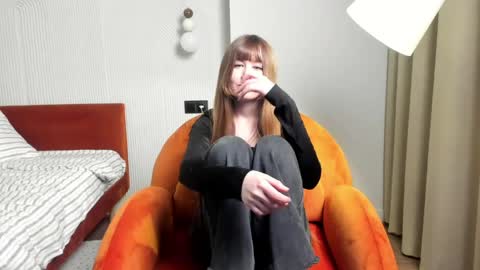 Snapshot of louettakarn chatting on May 8, 2026, 5:40 pm Sade online show from May 8, 2026, 5:40 pm
