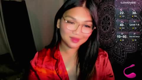 Snapshot of louheart chatting on May 1, 2026, 8:24 pm Sweet online show from May 1, 2026, 8:24 pm