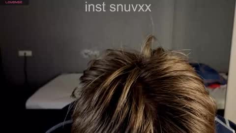 louie_evans online show from October 1, 2025, 9:21 pm