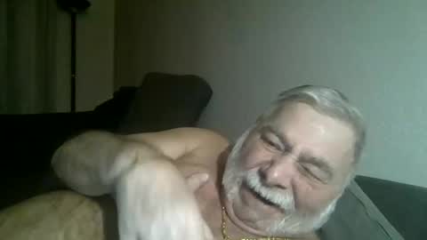 Snapshot of louis_chokdee chatting on December 27, 2024, 5:26 pm louis_chokdee online show from December 27, 2024, 5:26 pm