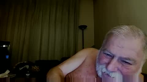 Snapshot of louis_chokdee chatting on November 15, 2025, 4:58 pm louis_chokdee online show from November 15, 2025, 4:58 pm