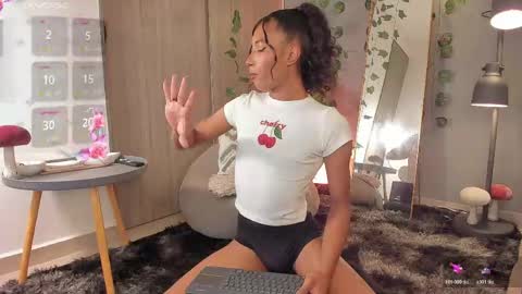 Snapshot of louis_hardstar chatting on June 8, 2026, 2:01 am Louis Valdz online show from June 8, 2026, 2:01 am