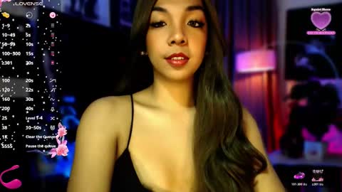 Louisa online show from October 25, 2025, 2:30 am