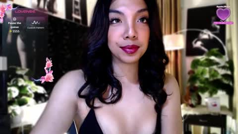 Louisa online show from November 26, 2025, 2:34 am