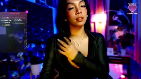 Snapshot of louisassy chatting on June 26, 2026, 3:44 am Louisa online show from June 26, 2026, 3:44 am