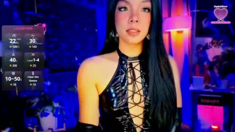 Snapshot of louisassy chatting on July 11, 2026, 3:20 am Louisa online show from July 11, 2026, 3:20 am