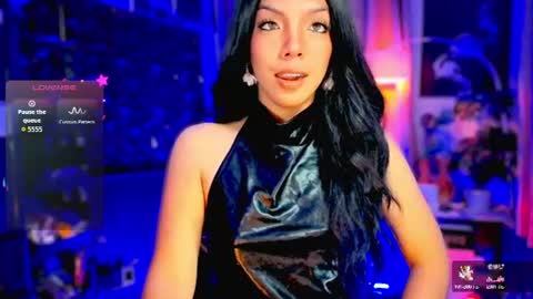 Snapshot of louisassy chatting on August 3, 2026, 2:43 am Louisa online show from August 3, 2026, 2:43 am