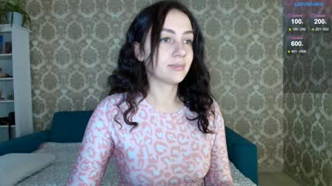 Louise online show from October 9, 2025, 7:28 am