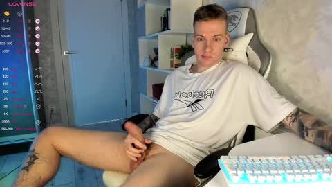 Louis  online show from February 16, 2025, 7:38 pm