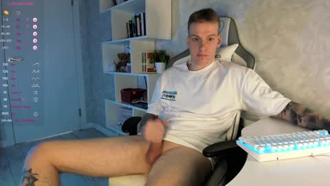 Louis  online show from February 24, 2025, 3:53 pm