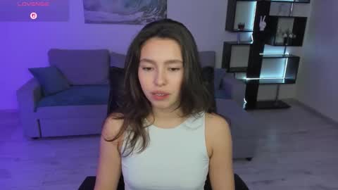 Snapshot of lounacutie chatting on December 1, 2025, 5:56 am lounacutie online show from December 1, 2025, 5:56 am