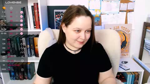 Mia  online show from February 23, 2026, 5:27 am